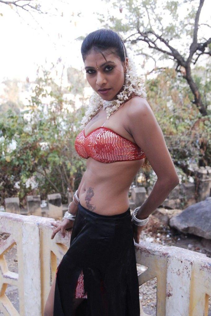 Kruthika Gupta Hot Pics