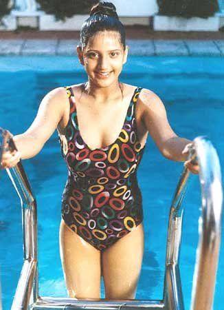 Mallu Actress Best Hot Stills