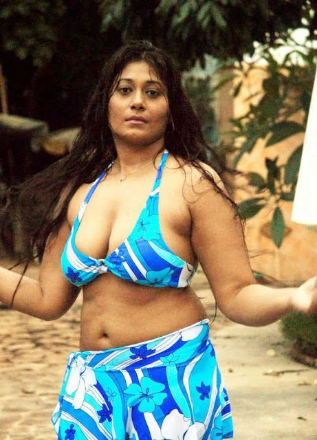 Mallu Actress Hot Navel Pics