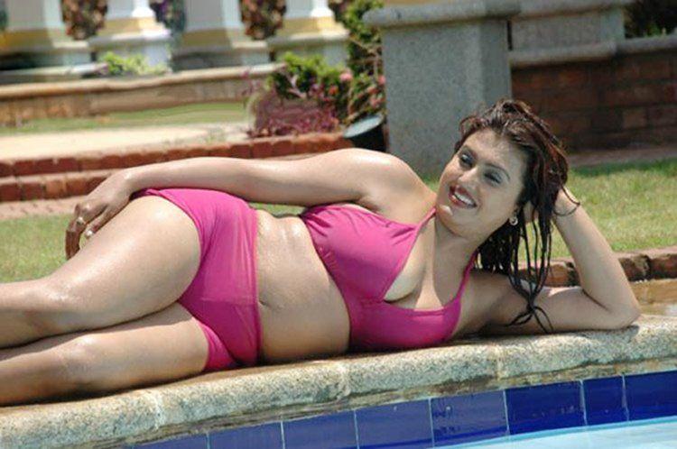 Mallu Actress Hot Spicy Collections