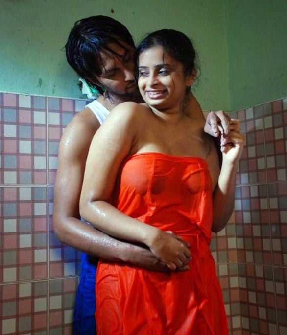 Mallu Hottest Actress Wet Pics