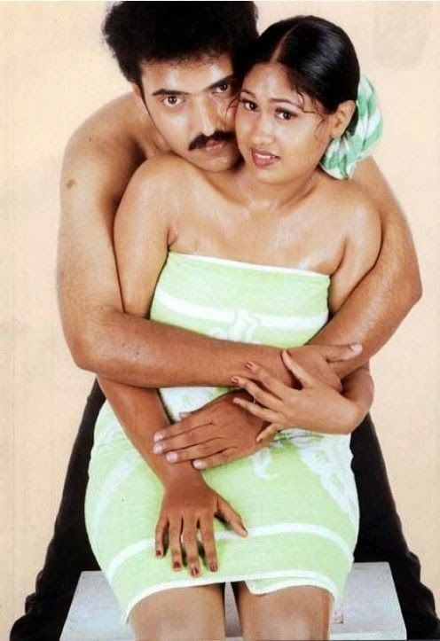 Mallu Hottest Actress Wet Pics