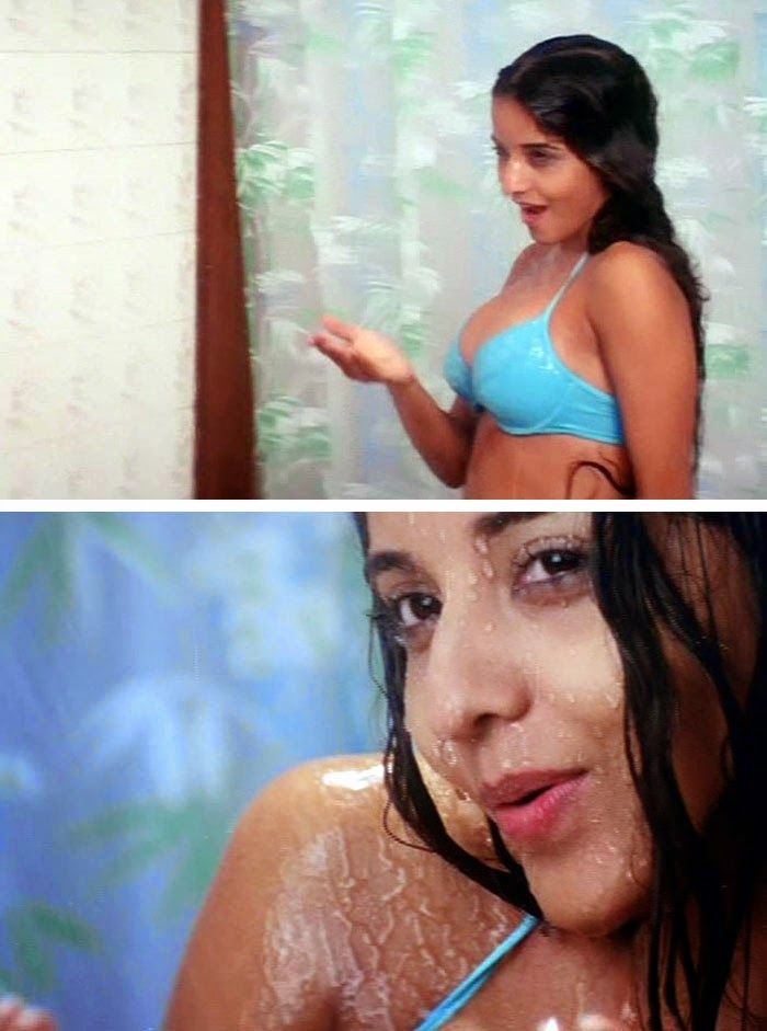 Mallu Hottest Actress Wet Pics
