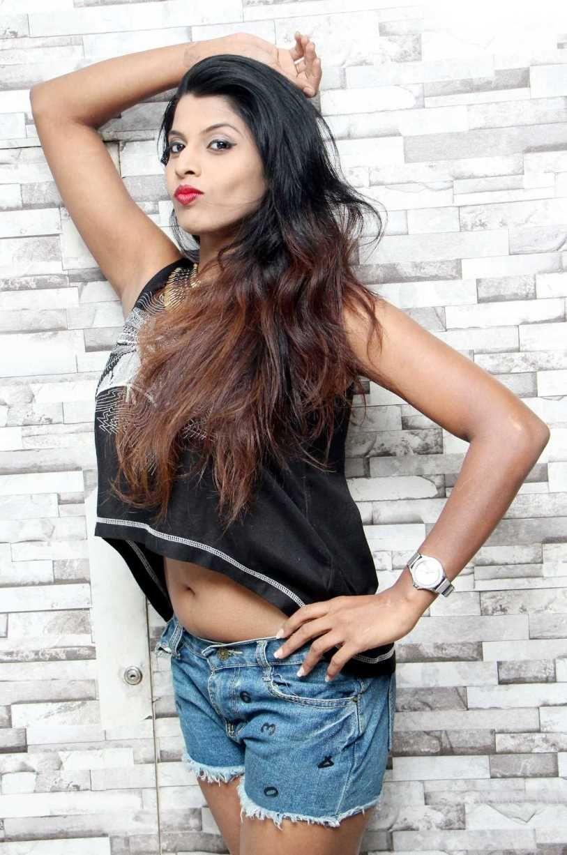 Manisha Pillai Hot Sexy Stills