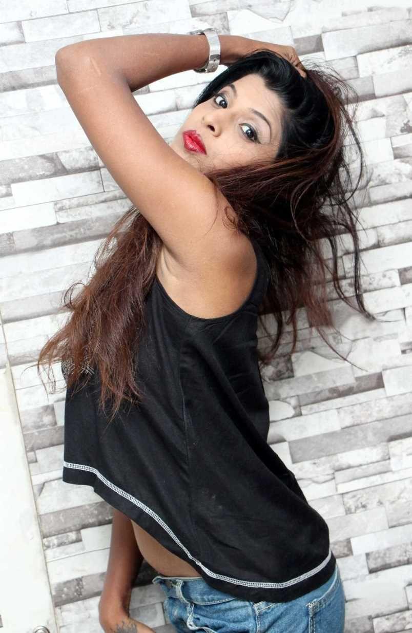 Manisha Pillai Hot Sexy Stills