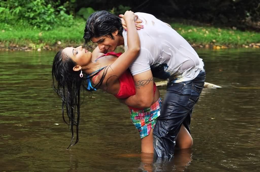 Marumugam Movie hot Pics