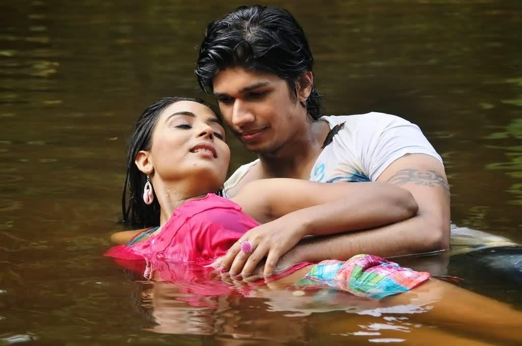 Marumugam Movie hot Pics