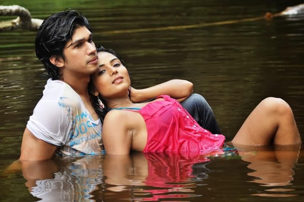 Marumugam Movie hot Pics