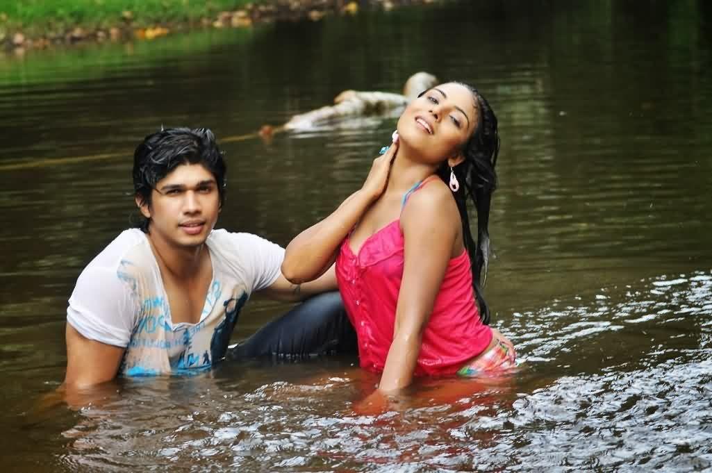 Marumugam Movie hot Pics