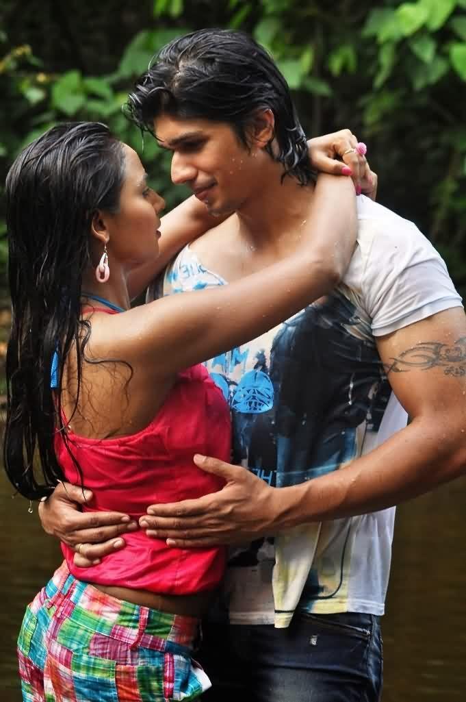 Marumugam Movie hot Pics