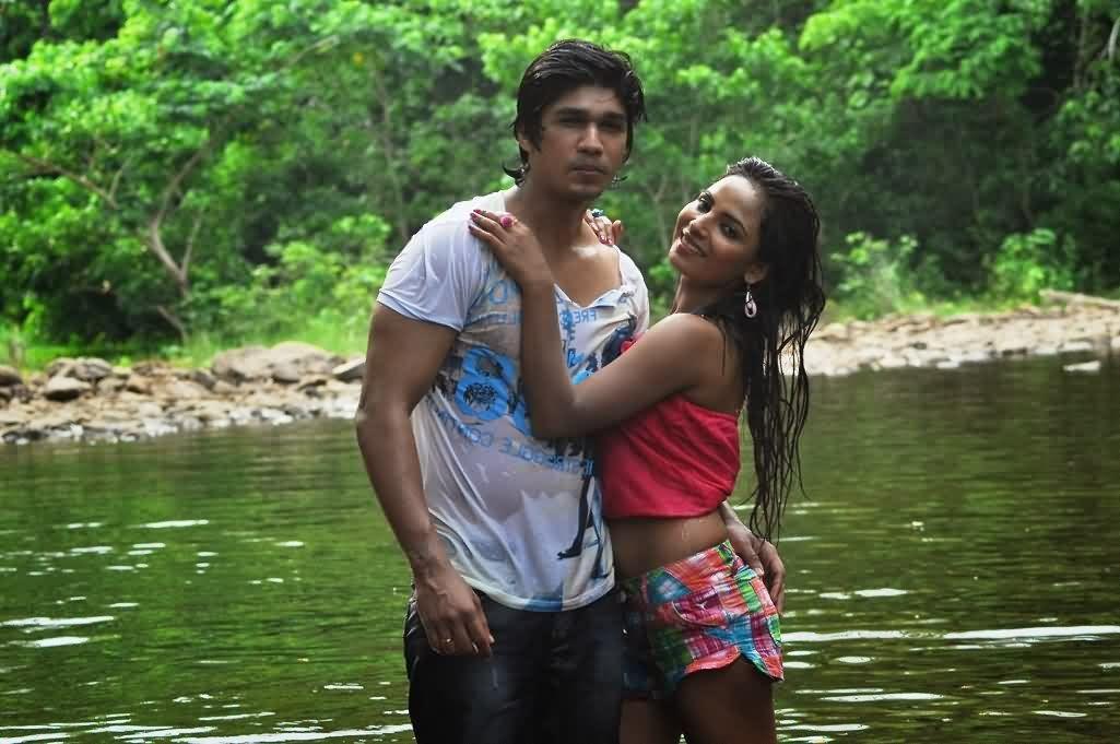 Marumugam Movie hot Pics