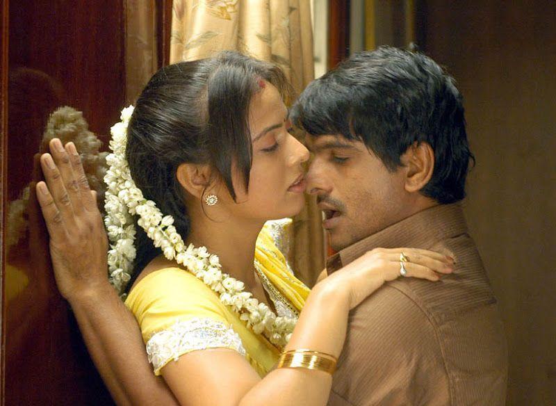 Mayanginen Thayanginen Movie Hot Stills