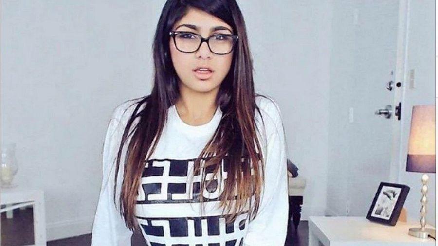 Mia Khalifa Pics That You Can’t Resist To Share In Boys WhatsApp Group