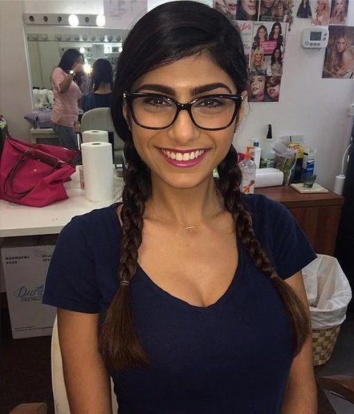 Mia Khalifa Pics That You Can’t Resist To Share In Boys WhatsApp Group