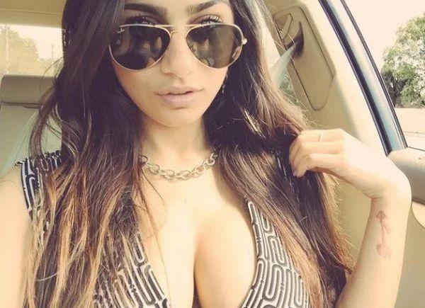 Mia Khalifa Pics That You Can’t Resist To Share In Boys WhatsApp Group