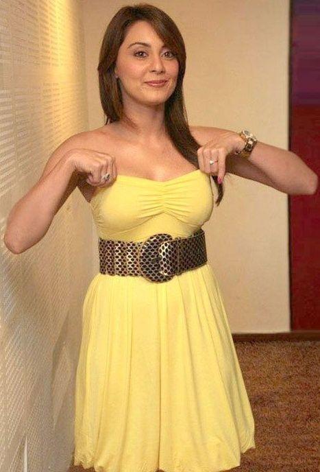 Minisha Lamba Hot Pics