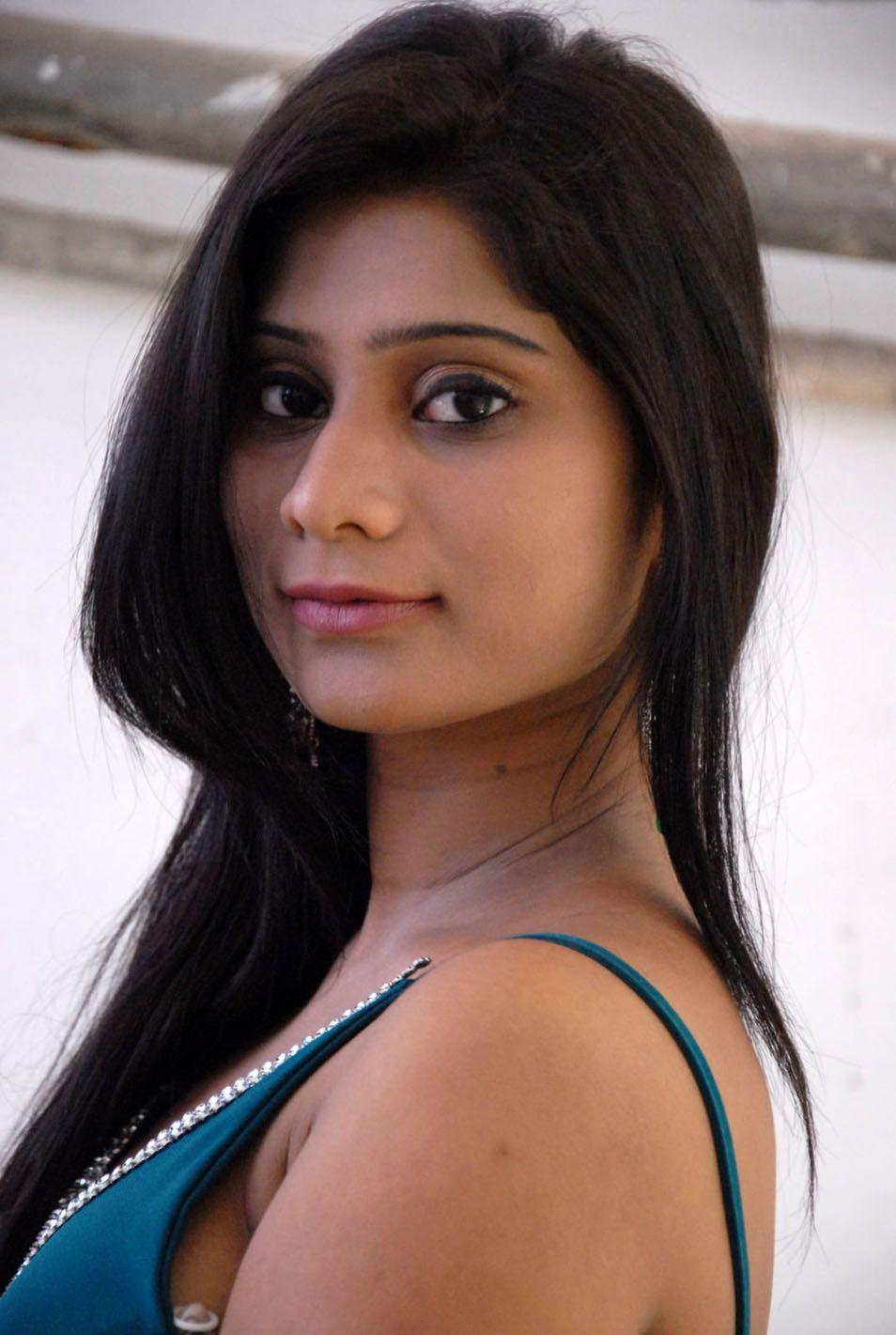 Mithuna Waliya Hot Pics