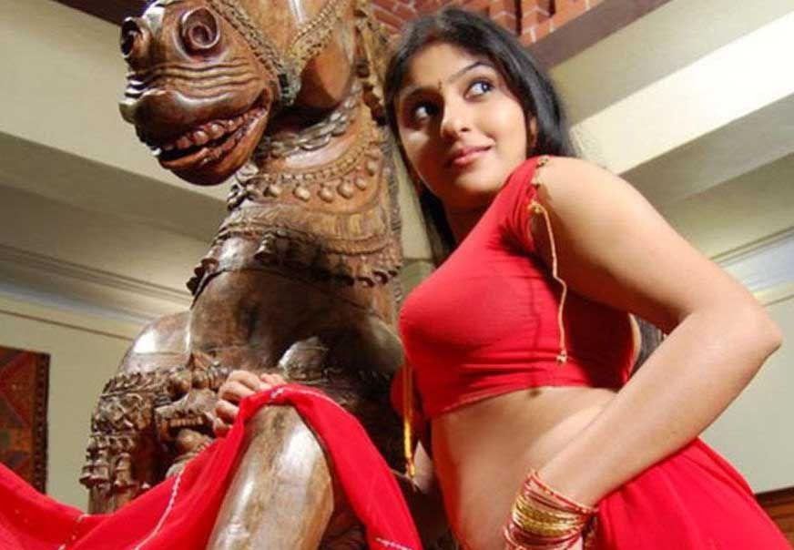 Monika Sexy Hot Pics