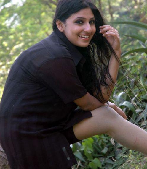 Monika Sexy Hot Pics