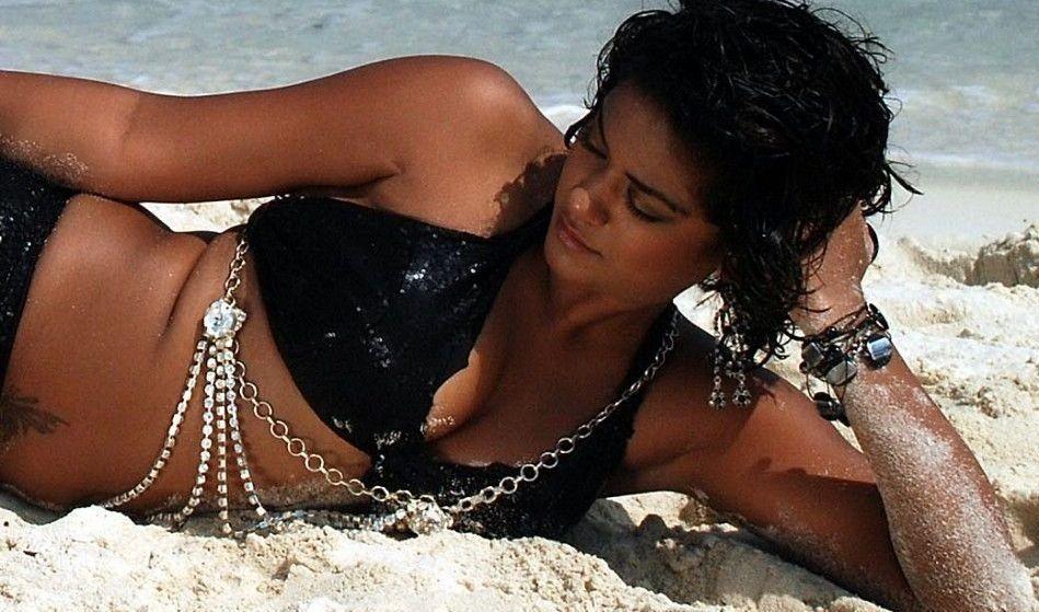 Mumaith Khan Hot Stills