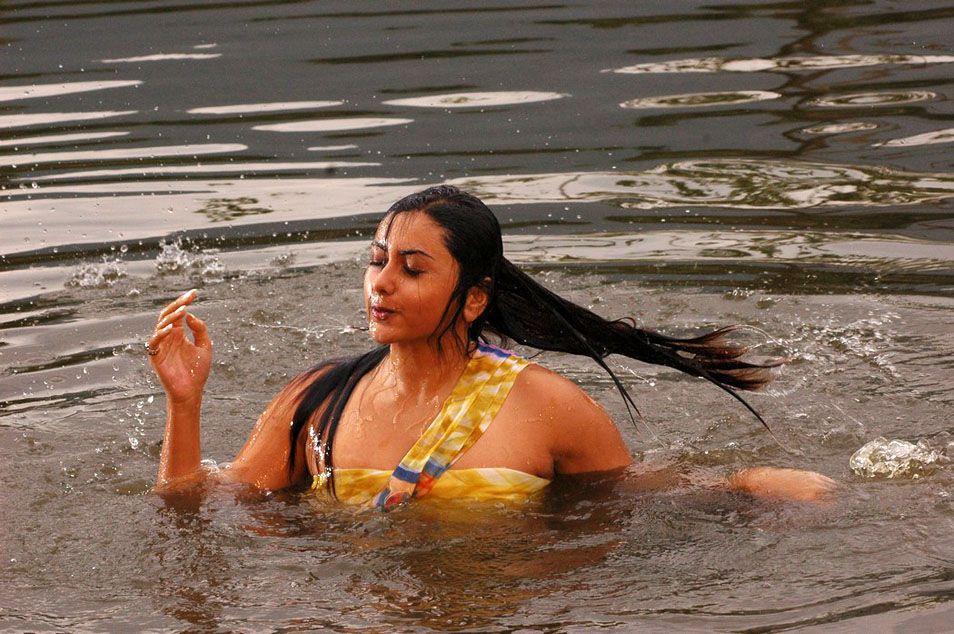 Namitha Hot & SEXY Wet Photos