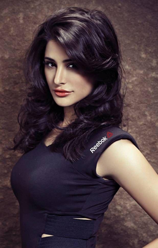 Nargis Fakhri Hot & Spicy Navel In Bikini Photos Galleries