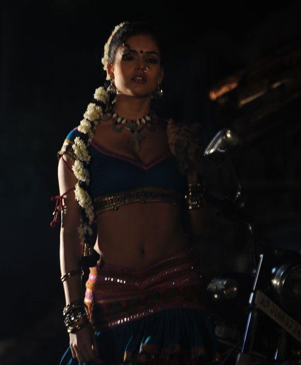 Nathalia Kaur Hot Sexy Photos