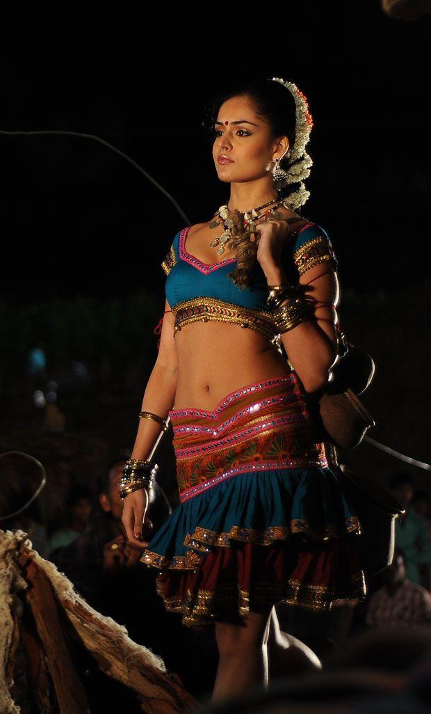 Nathalia Kaur Hot Sexy Photos