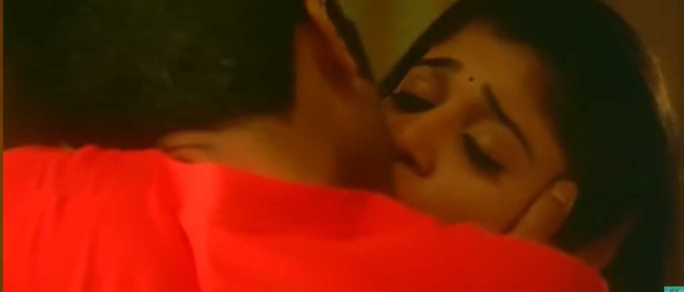 Nayantara Lip To Lip Kiss Pics