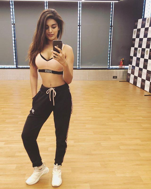 Nidhhi Agerwal Recent Hot Photoshoot Stills