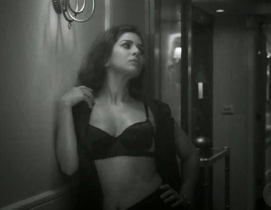 Nimrat Kaur Hottest Pics