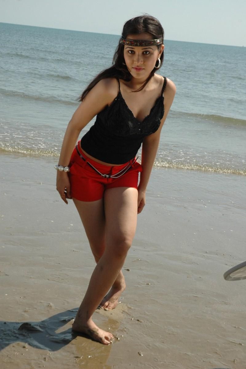Nisha Kothari Hot Images
