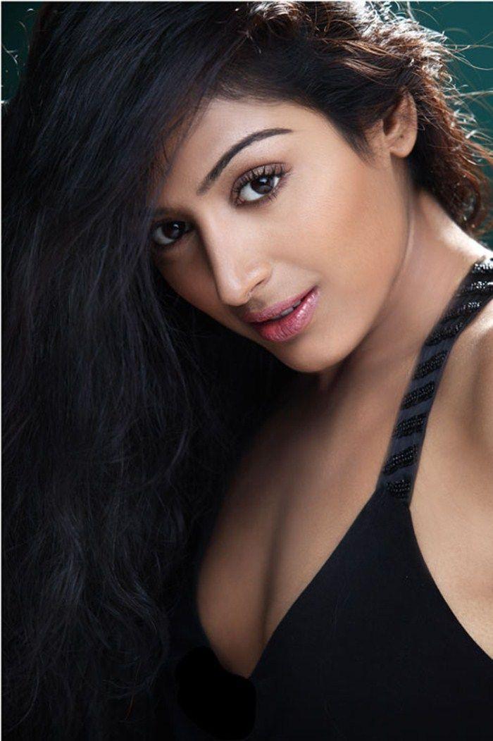 Padmapriya Hot Photos