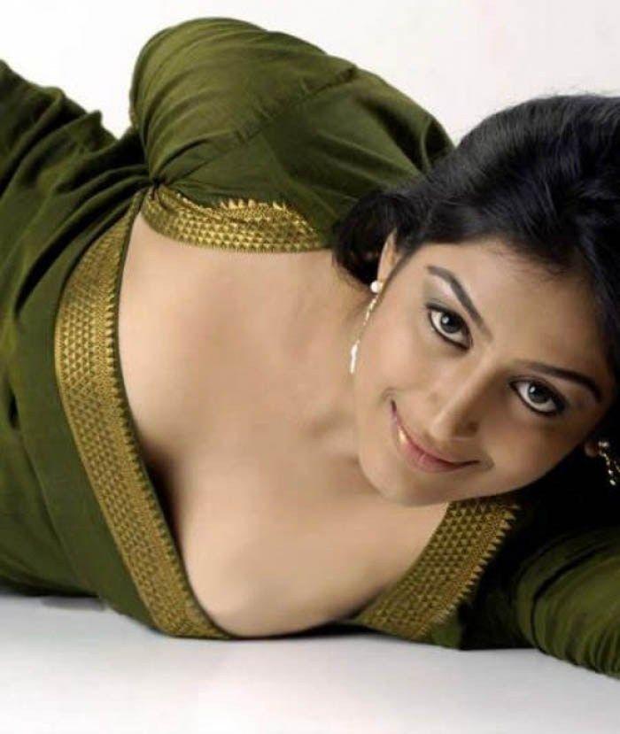 Padmapriya Hot Photos