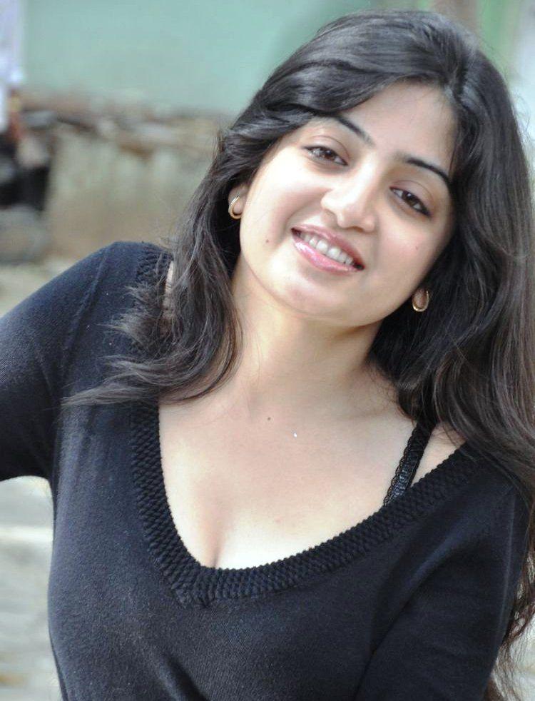 Poonam Kaur Hot Gallery