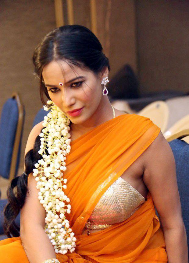 Poonam Pandey Hot Latest Pics