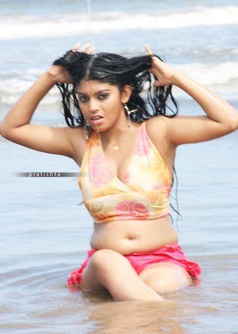 Pratisha Sexy Pictures