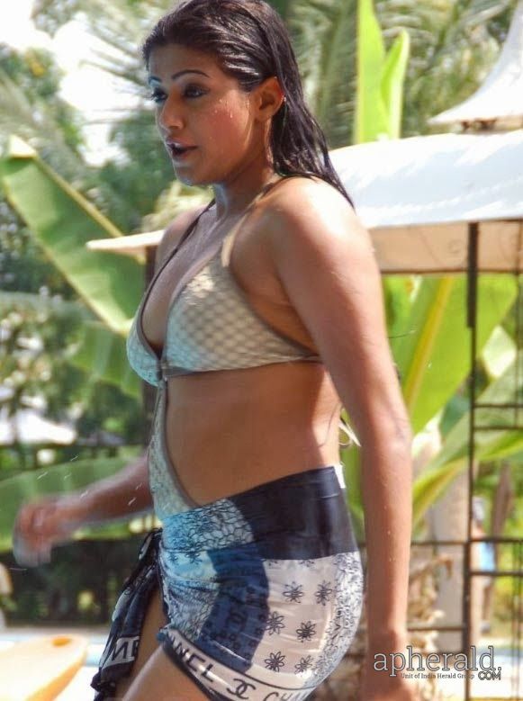 Priyamani bikini dress best sale