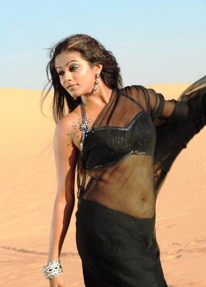 Priyamani Hot Cleavage Pictures