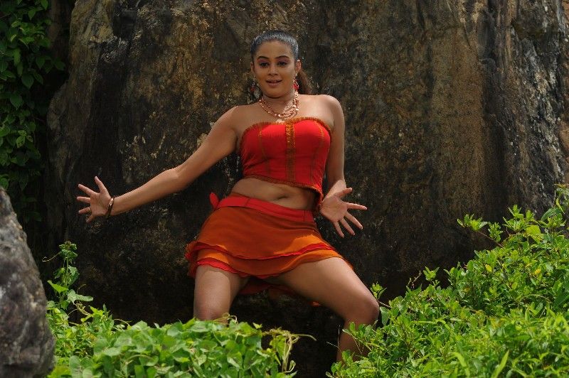 Priyamani Wet Dress Hot Beach Pictures