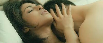 Priyanka Chopra Hot Sexy Pics