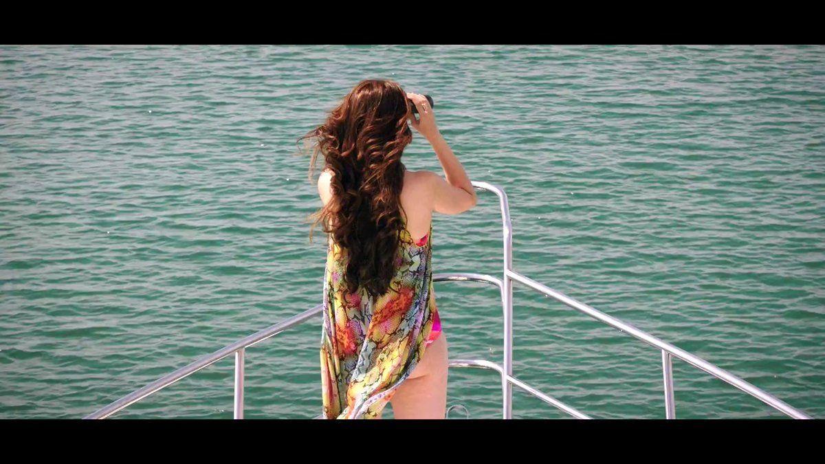 Raai Laxmi Julie 2 Movie Latest Hot Stills & Posters