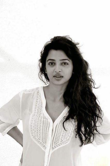 Radhika Apte Sexy Pictures