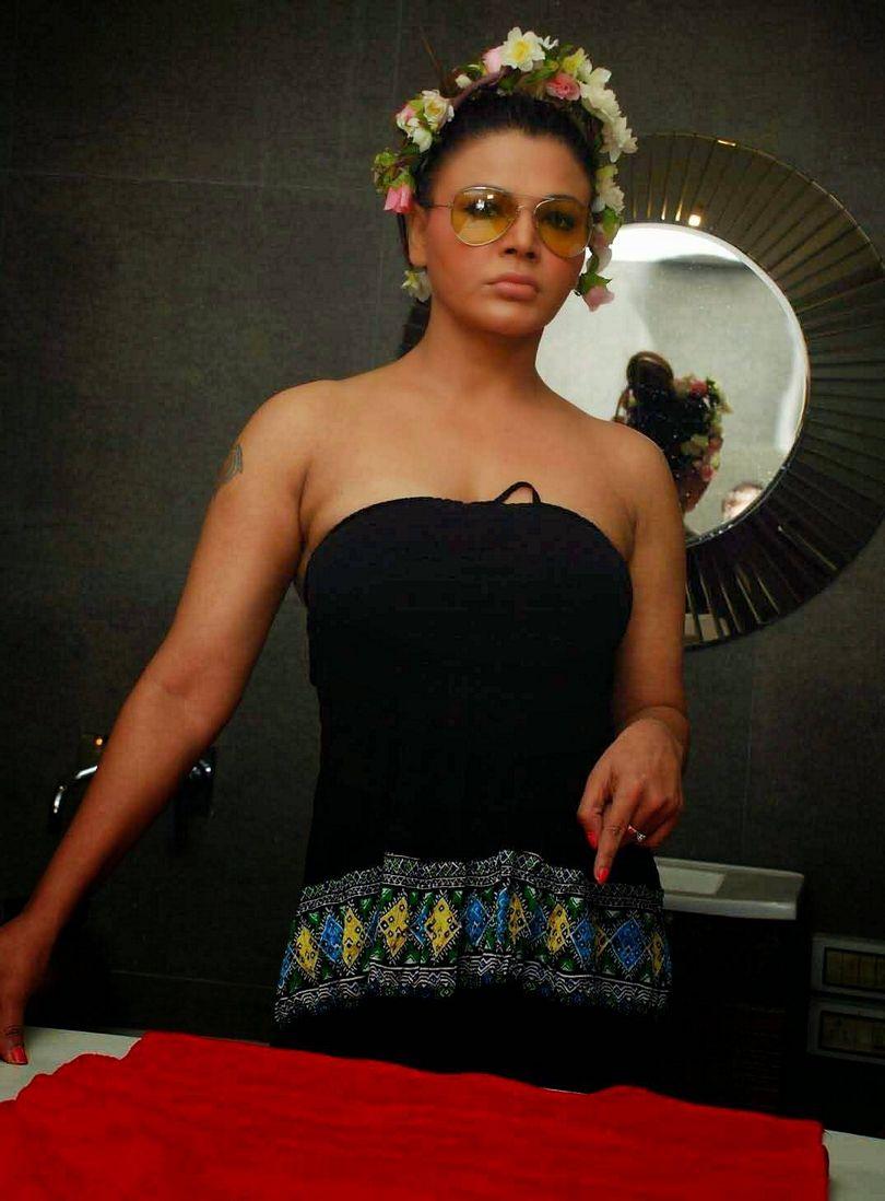 Rakhi Sawant Hot Pics