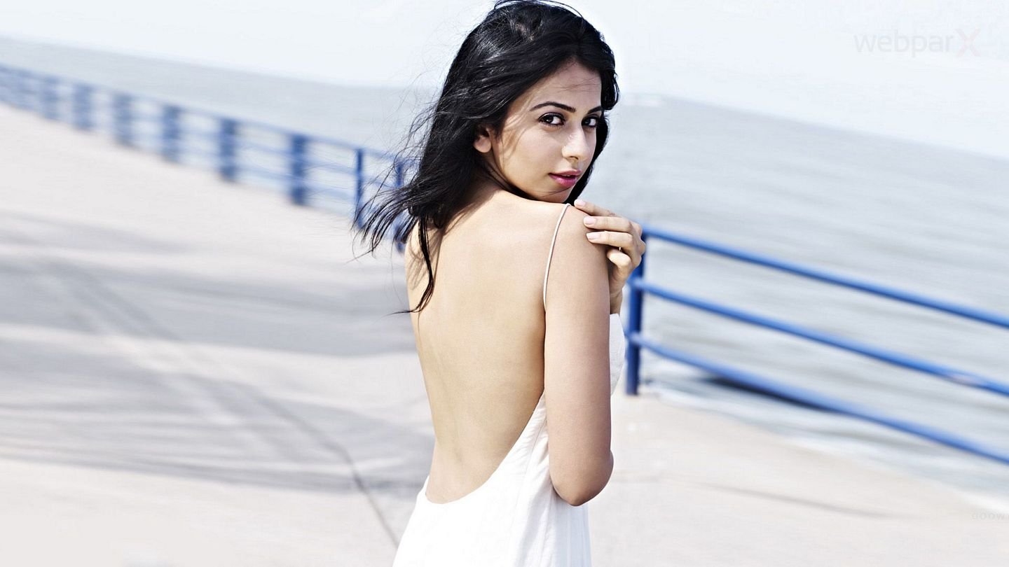 Rakul Preet Singh Hot images