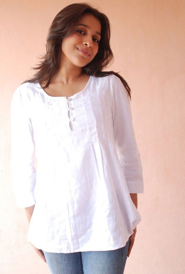 Reashmi Sexy Hot Images 