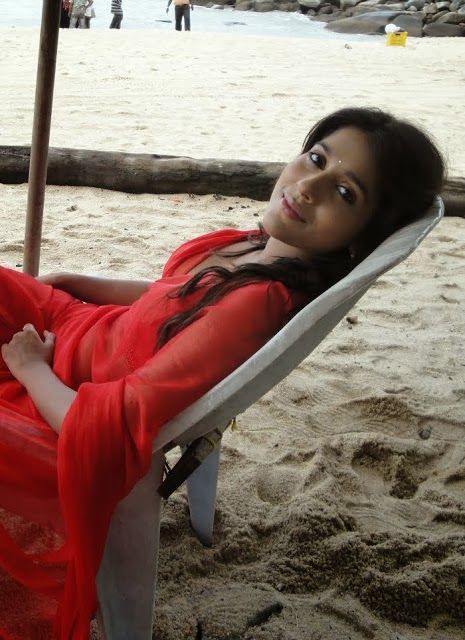 Reashmi Sexy Hot Images 