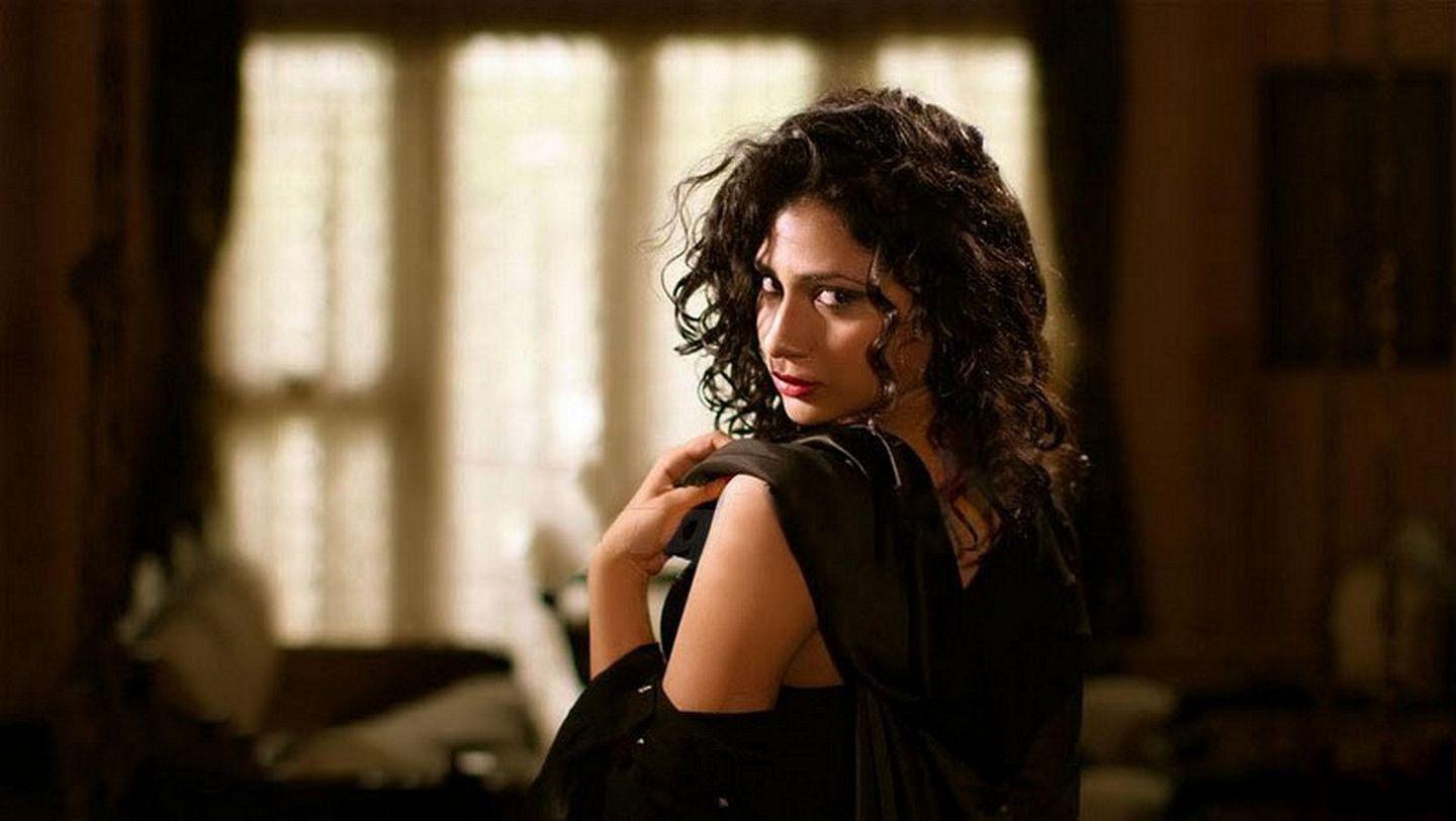 RED Movie Hot Stills