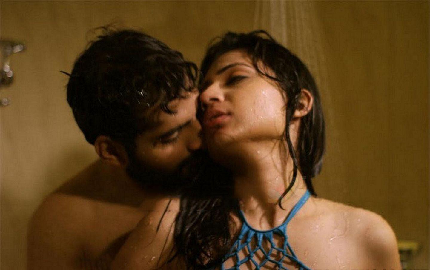 RED Movie Hot Stills