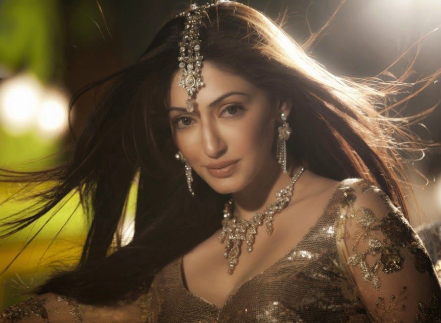 Actress Reyhna Malhotra spicy Photos